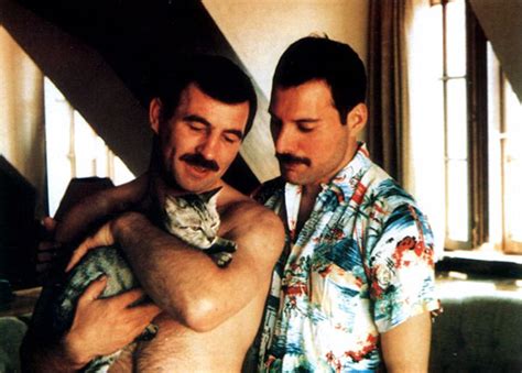 freddy mercury gay|Why Freddie Mercury never revealed his sexuality